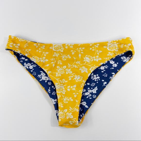 NWT Cupshe Reversible Bikini Bottoms Sz M - Picture 2 of 5